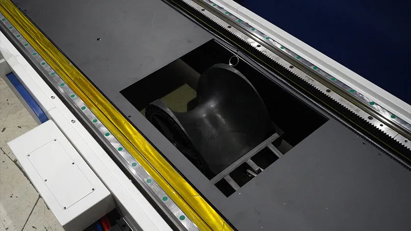 Single platform plate and tube laser cutting machine